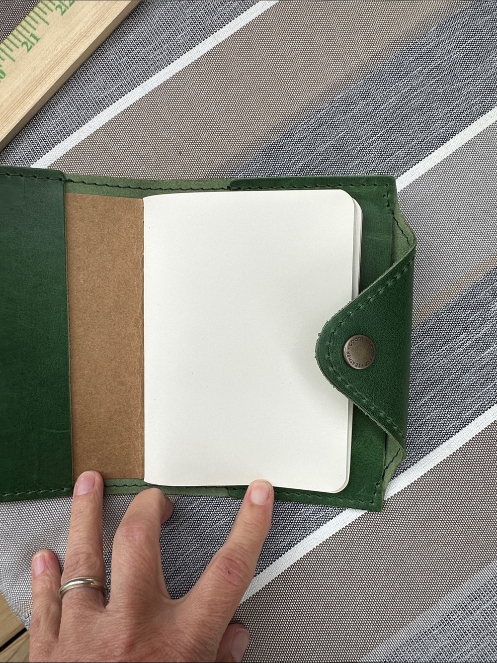 Portland Leather Green Leather Snap Notebook - Picture 2 of 5